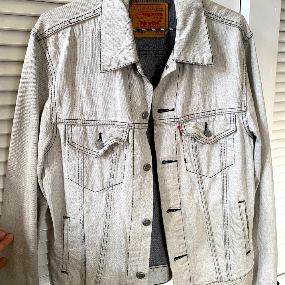 VTG Levis trucker jacket driftwood gray denim M